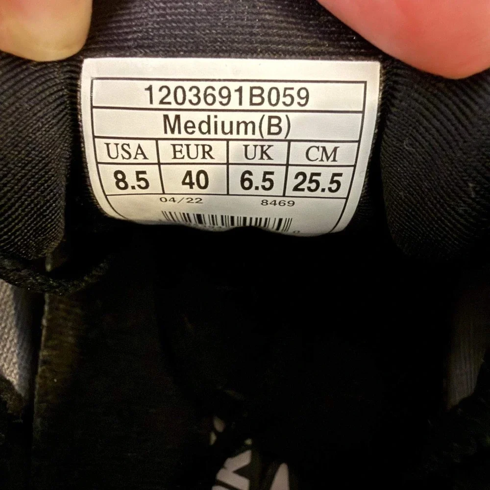 Brooks Glycerin 20 Womens Running Shoes Black White 1203691B059 Size 8.5 B
